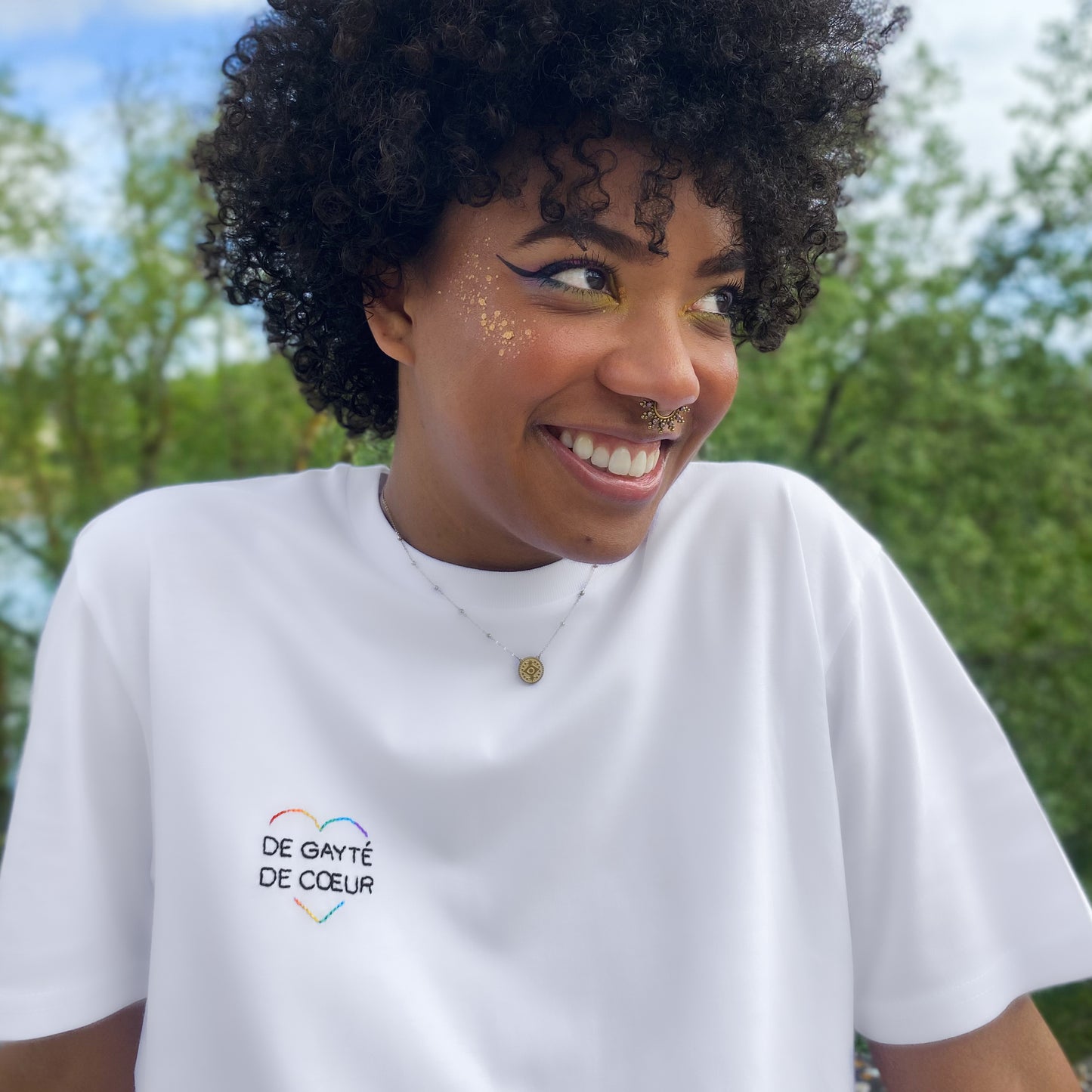 T-shirt brodé main - De gayté de coeur
