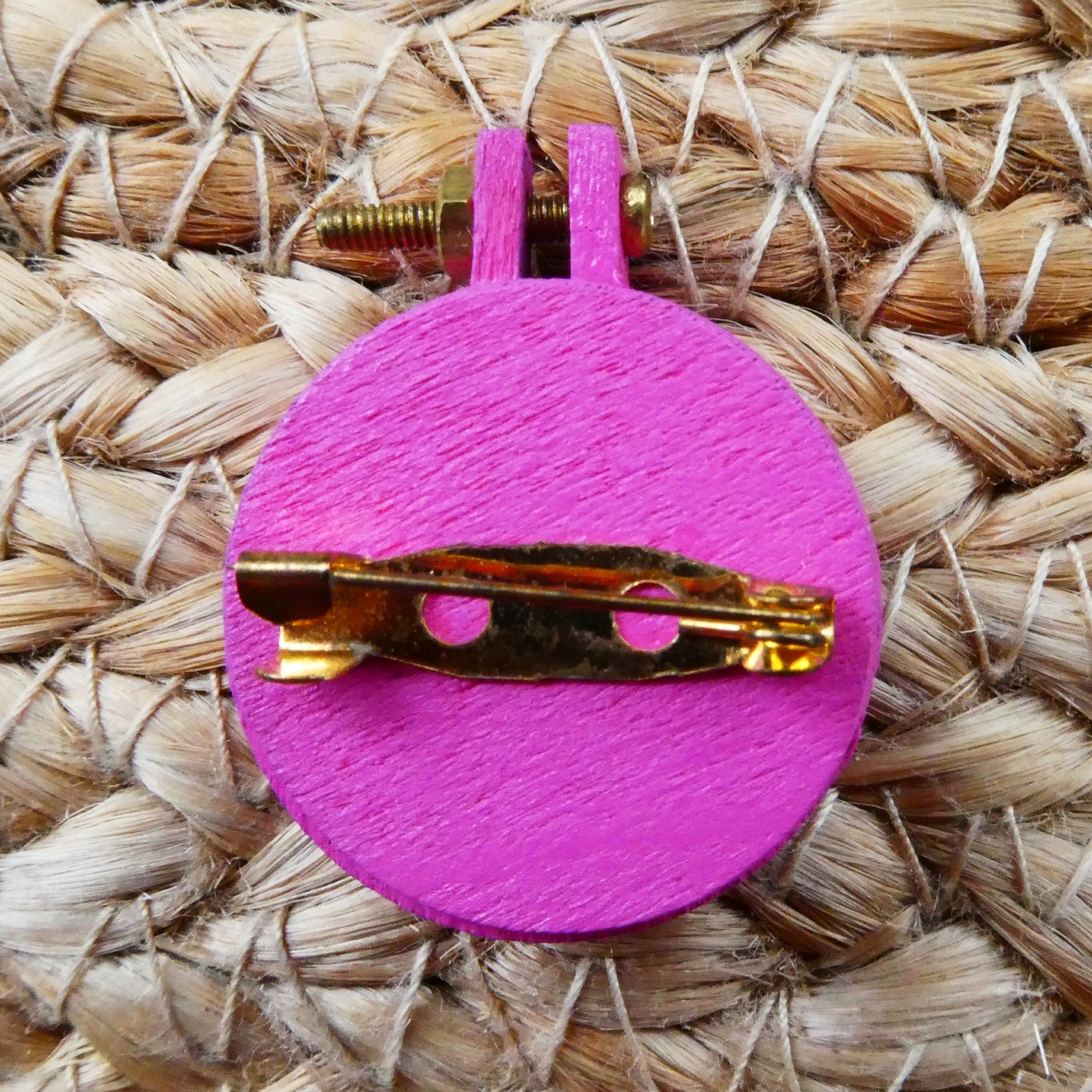 Broche brodé main - Cancer du sein