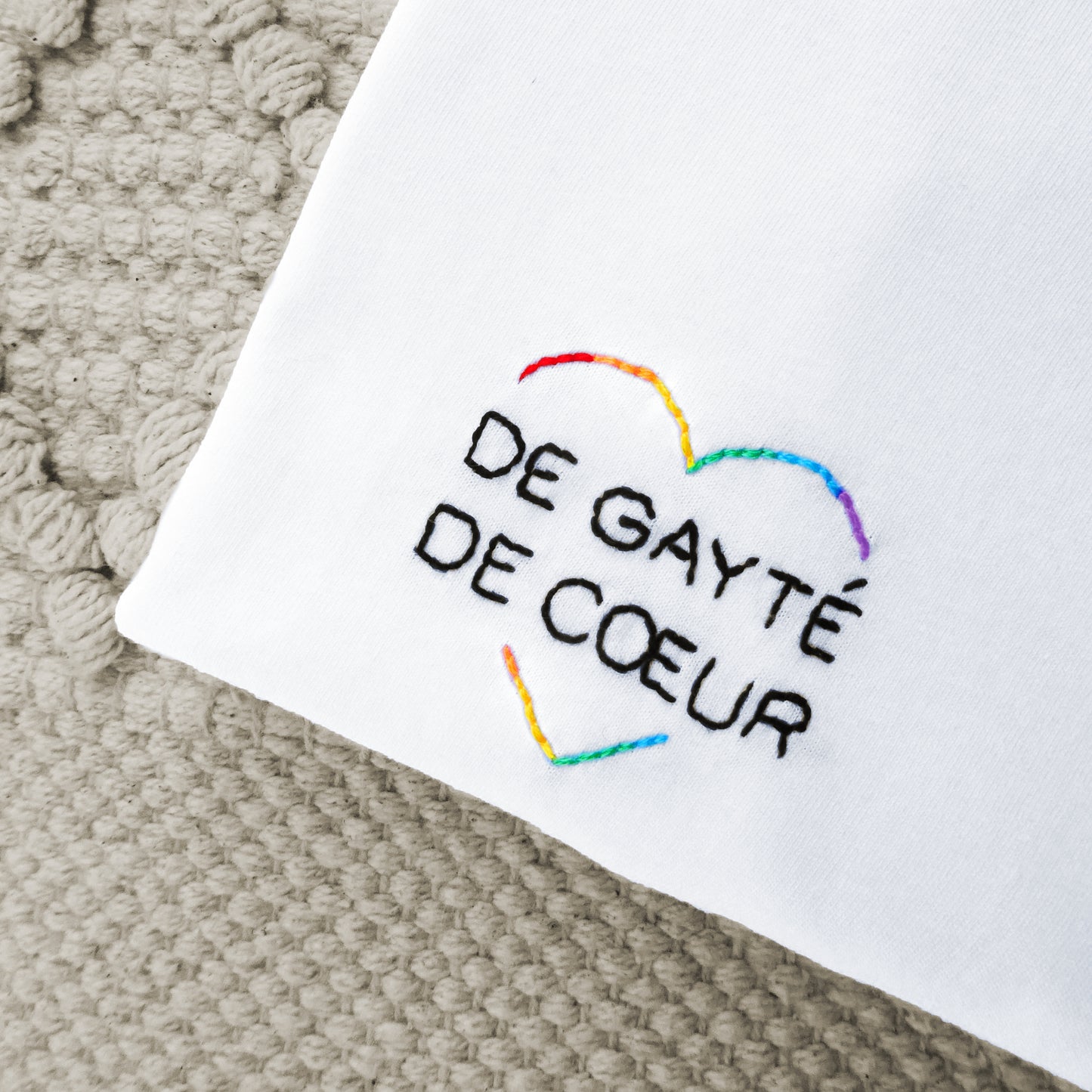 T-shirt brodé main - De gayté de coeur