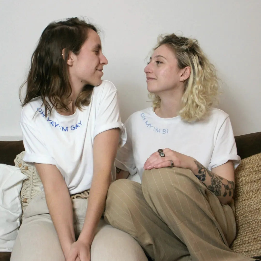 T-shirt brodé main - Oh my, I'm Bi